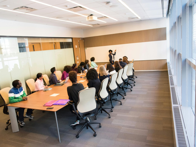 pexels-divinetechygirl-1181394 (1)